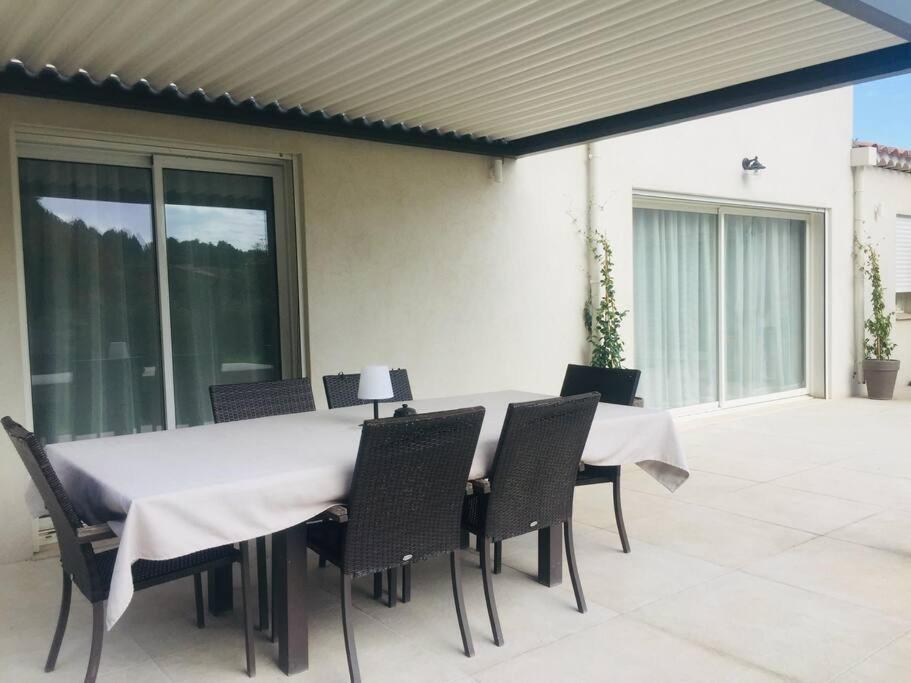 Villa Familiale 9 Pers Cabries Entre Aix Et Marseille 5 Min Gare Aix Tgv 15 Min Aeroport Mp Kültér fotó